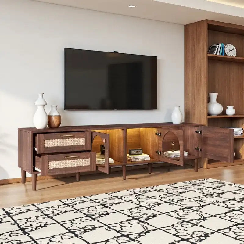Meuble TV en bois de rotin rustique avec lumières LED, tiroirs et placards de rangement, brun noyer
