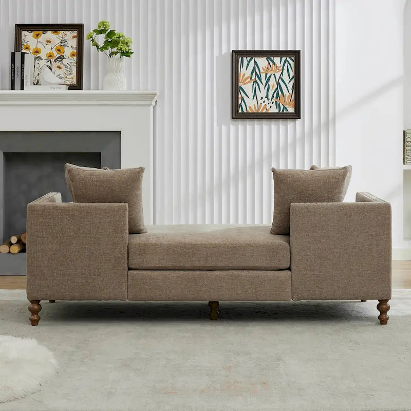 Chaise longue taupe en chenille avec garniture cloutée et pieds en noyer