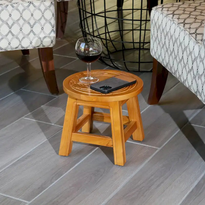 Tabouret escabeau sculpté en hévéa blanc antique à motif fantaisiste