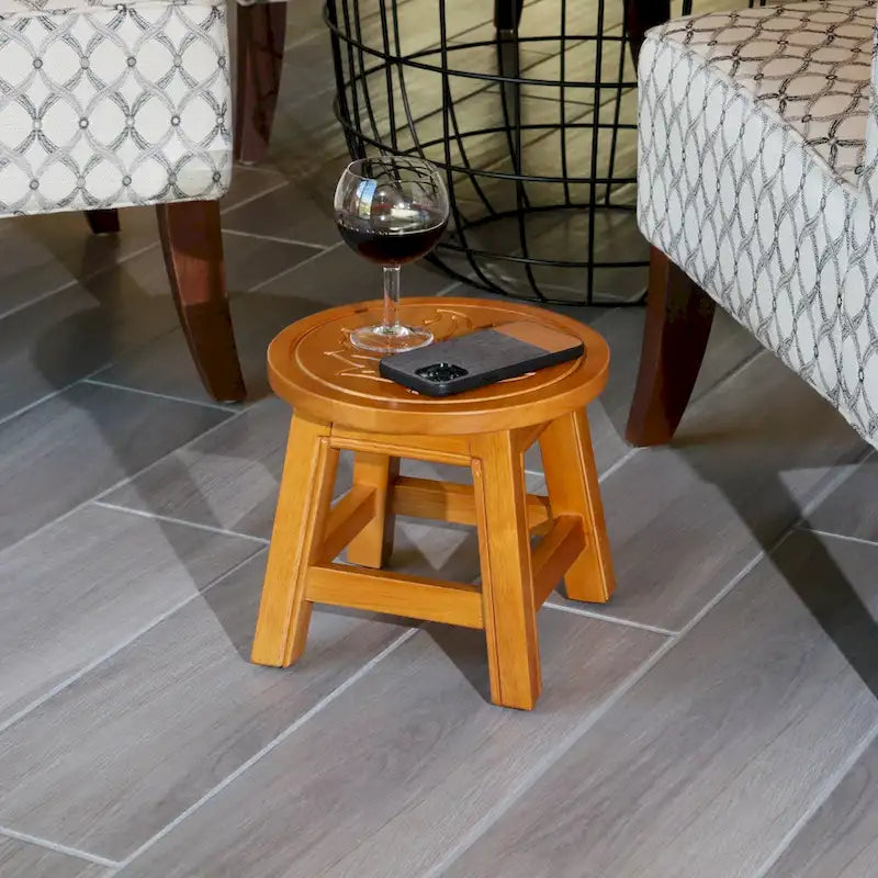 Tabouret escabeau sculpté en hévéa blanc antique à motif fantaisiste