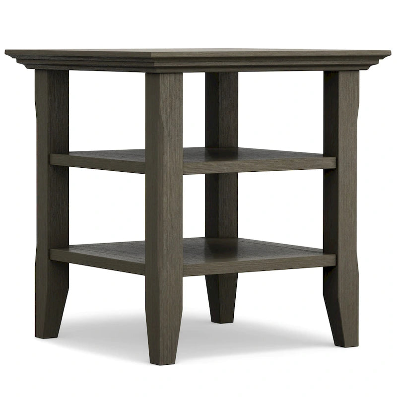 Table d'appoint carrée en bois massif avec 2 étagères ouvertes et pieds fuselés