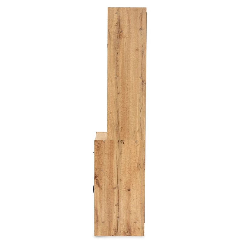 Meuble de cuisine moderne en bois couleur chêne avec portes vitrées et tiroir de rangement