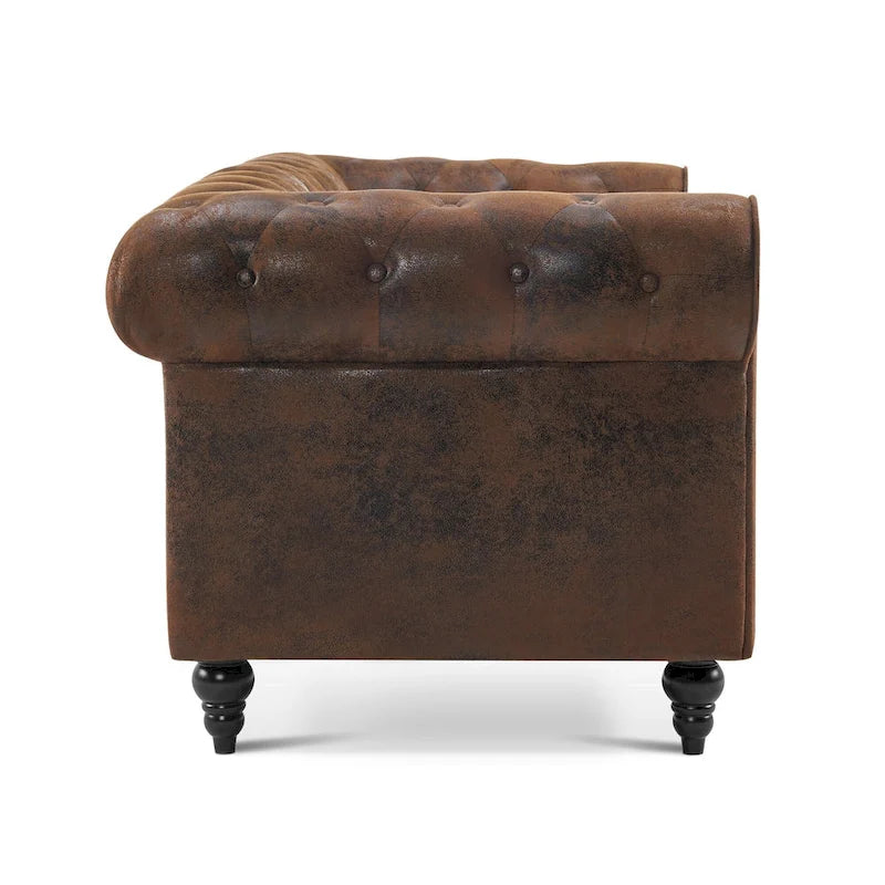 Canapé Chesterfield en velours vert avec capitonnage profond et pieds en chêne