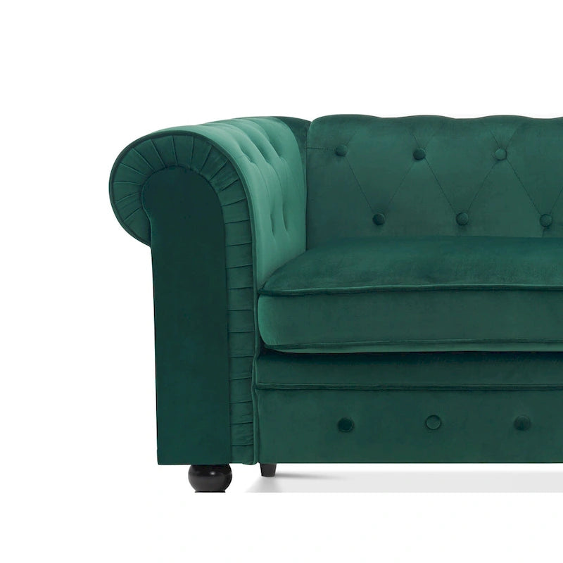 Canapé Chesterfield en velours vert avec capitonnage profond et pieds en chêne