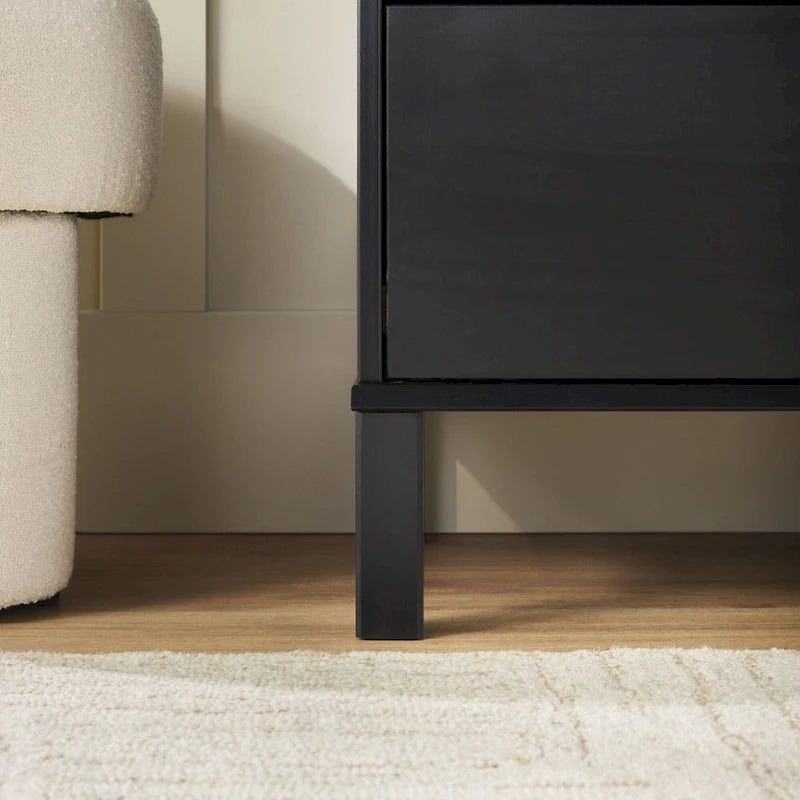Commode à 6 tiroirs en bois massif à plateau courbé avec poignées en métal noires